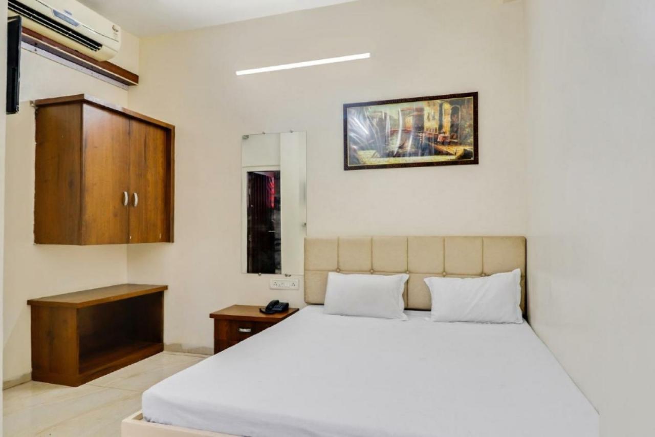 Hotel Prakrathi Residency バンガロール エクステリア 写真