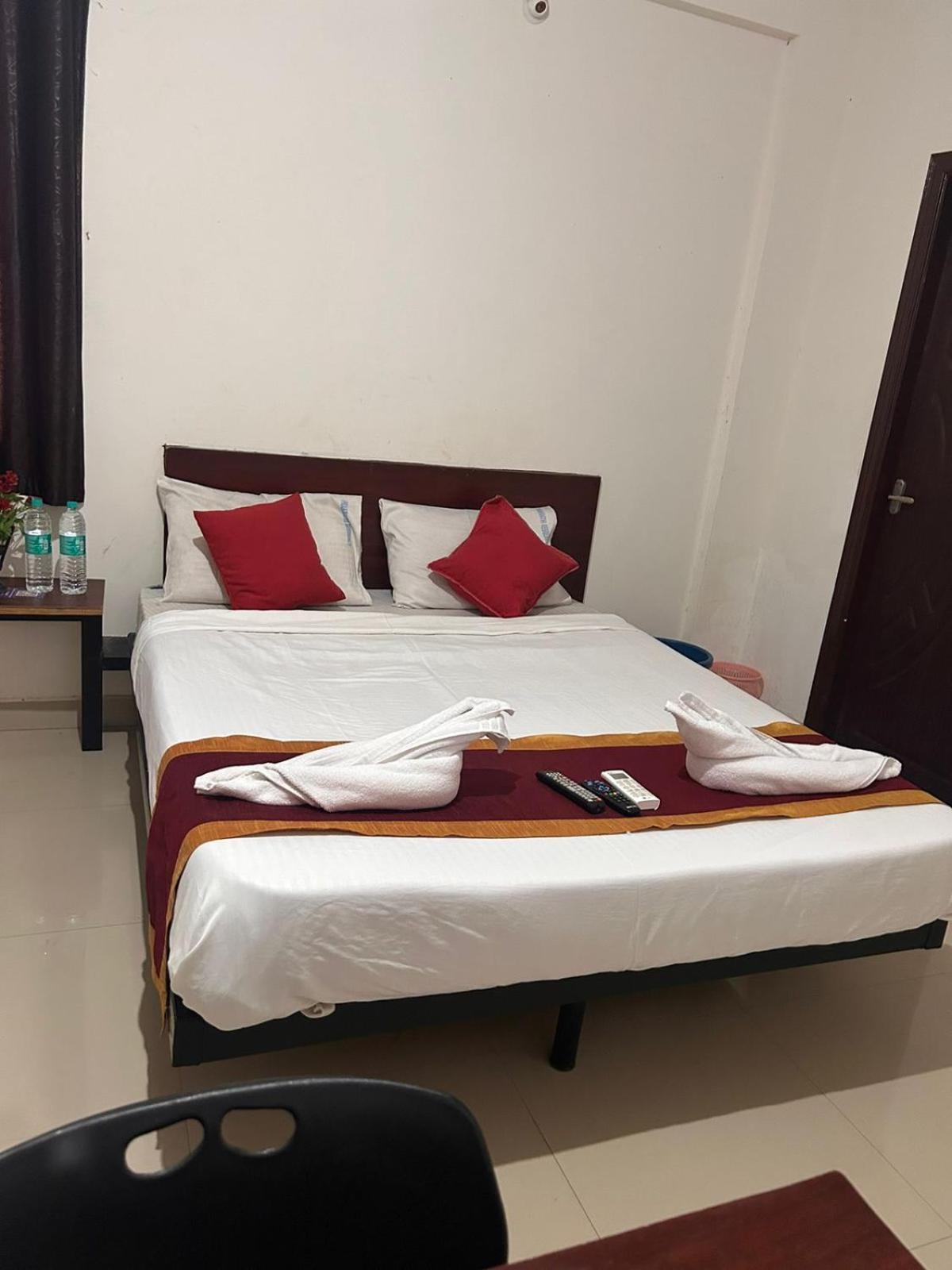 Hotel Prakrathi Residency バンガロール エクステリア 写真