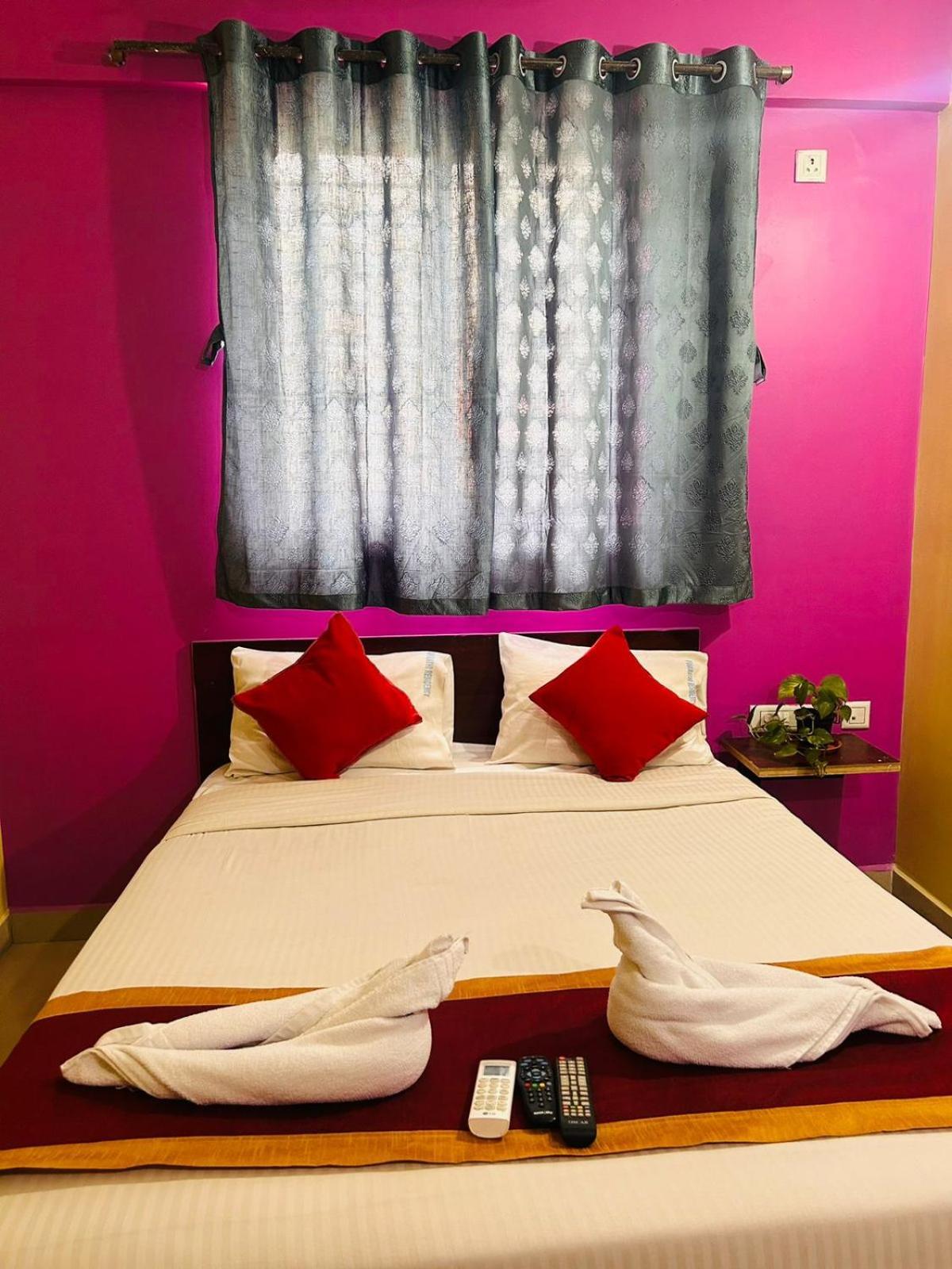 Hotel Prakrathi Residency バンガロール エクステリア 写真